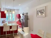 Недвижимость Трёхкомнатная квартира в Центре: 16