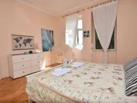 Недвижимость Двухкомнатная квартира Центр: 11