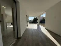 Недвижимость Трёхкомнатная квартира Побри: 8