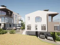 Недвижимость Четырехкомнатная квартира: 17