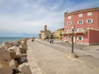 Недвижимость Двухкомнатная квартира Пиран: 1