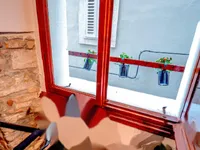 Недвижимость Квартира-студия у площади Тартини: 9