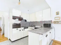 Недвижимость Apartment 4.5 rooms: 4