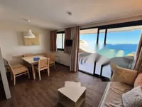 Недвижимость Apartment Croix des Gardes: 1