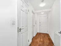 Недвижимость Vallance Road: 2