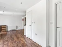 Недвижимость Vallance Road: 3