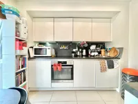 Недвижимость For Sale - Flat, Tawny Court, Shearwater Drive: 3