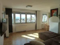 Недвижимость Квартира, 3 комнаты Бежиград: 8