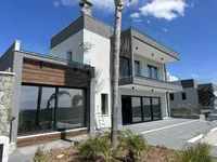 Недвижимость 6 Bedroom Villa For Sale in Parekklisia: 7