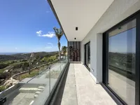 Недвижимость 6 Bedroom Villa For Sale in Parekklisia: 19