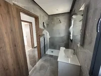 Недвижимость 6 Bedroom Villa For Sale in Parekklisia: 26