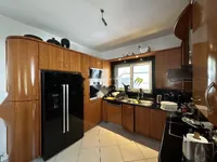 Недвижимость Rare Opportunity: Last Ground Floor Gem in Central Limassol €2,500,000: 9