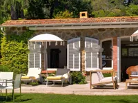 Недвижимость Villa Croix des Gardes: 1