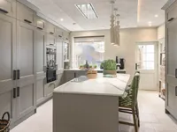 Недвижимость Lamont Road: 17