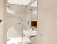 Недвижимость Gatliff Road: 4