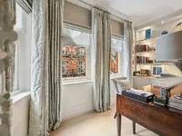 Недвижимость Cheyne Court: 1