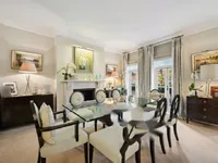 Недвижимость Cheyne Court: 12