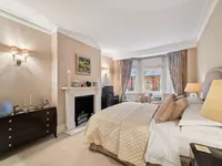 Недвижимость Cheyne Court: 16