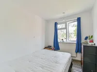 Недвижимость Kings Avenue, Clapham Park: 3