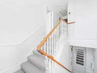 Недвижимость Redcliffe Square: 3