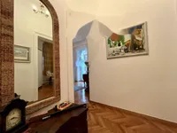 Недвижимость Трёхкомнатная квартира, Центр: 10