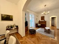 Недвижимость Трёхкомнатная квартира, Центр: 11