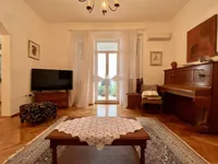 Недвижимость Трёхкомнатная квартира, Центр: 13