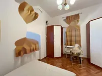 Недвижимость Трёхкомнатная квартира, Центр: 15