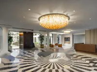 Недвижимость Квартира, 4 комнаты, Центр: 8