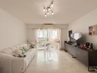 Недвижимость Apartment Carnot Cannes: 4