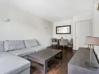 Недвижимость Mansell Street: 4