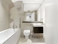 Недвижимость Mansell Street: 5