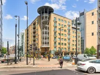 Недвижимость Mansell Street: 9