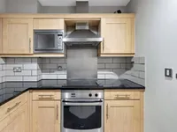 Недвижимость Mansell Street: 14