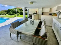 Недвижимость Maison Les Impiniers: 17