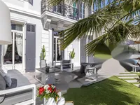 Недвижимость Villa Petit Juas: 2