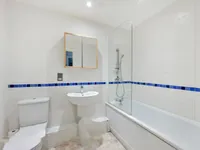 Недвижимость Ferndale Road: 2