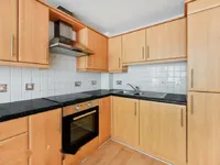 Недвижимость Ferndale Road: 6