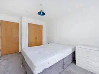 Недвижимость Ferndale Road: 3