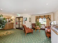 Недвижимость Bryant Court, Acton: 2