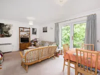 Недвижимость Bryant Court, Acton: 12