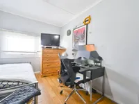 Недвижимость Woodchester Square, Royal Oak: 1