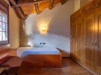 Недвижимость Chalet for sale in Andorra la Vella, 4 bedrooms: 4