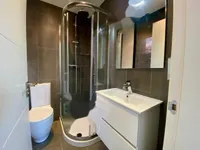 Недвижимость Luxury duplex with garden and private garage: 12