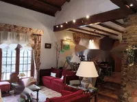 Недвижимость Impressive chalet on La Comella Road: 1