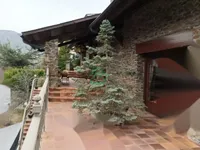 Недвижимость Impressive chalet on La Comella Road: 45