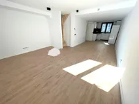Недвижимость New duplex in Andorra la Vella: 3