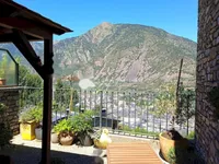 Недвижимость Magnificent house for sale in La Plana: 1