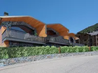 Недвижимость New townhouses in Incles Valley: 3