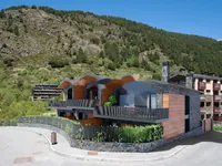 Недвижимость New townhouses in Incles Valley: 5